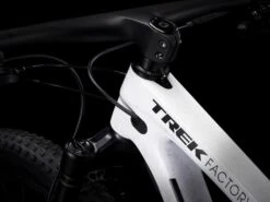 Trek Supercaliber 9.8 22 Trek Supercaliber 9.8 -Shimano Verkoop 5278830 10 medium