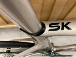 De Rosa SK Pininfarina Disc Custom Racefiets 12 De Rosa SK Pininfarina Disc Custom Racefiets -Shimano Verkoop pini3