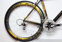 Trek Madone 6.9 Pro Livestrong-Zwart-Geel-56 (NOS) -Shimano Verkoop trel livestrong 3